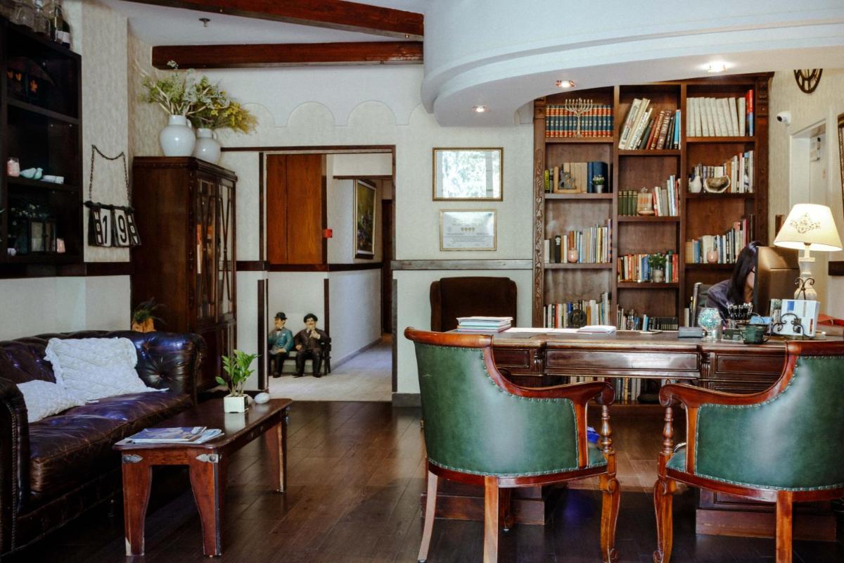 Villa Carmel Boutique Hotel - Housity