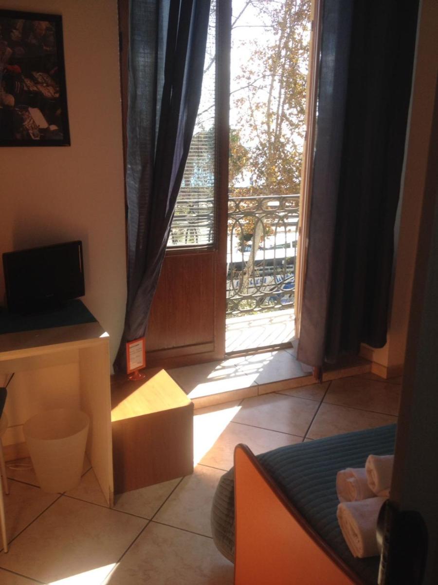 Platamone Rooms - Housity