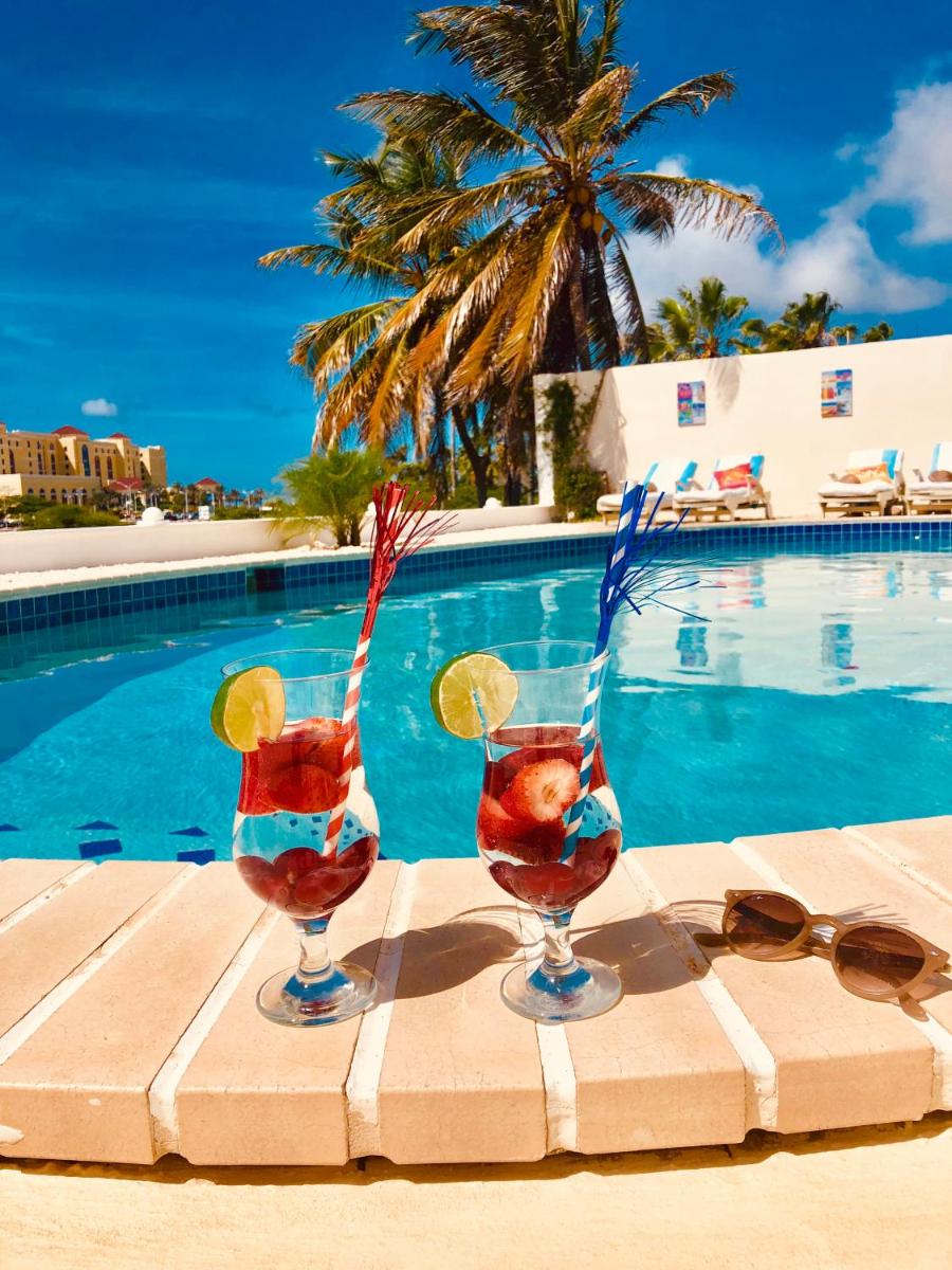 Karibu Aruba Boutique Hotel - Housity