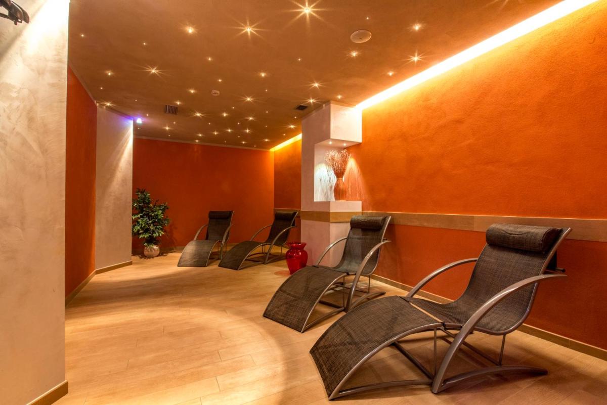 Albergo Alla Rosa - Housity