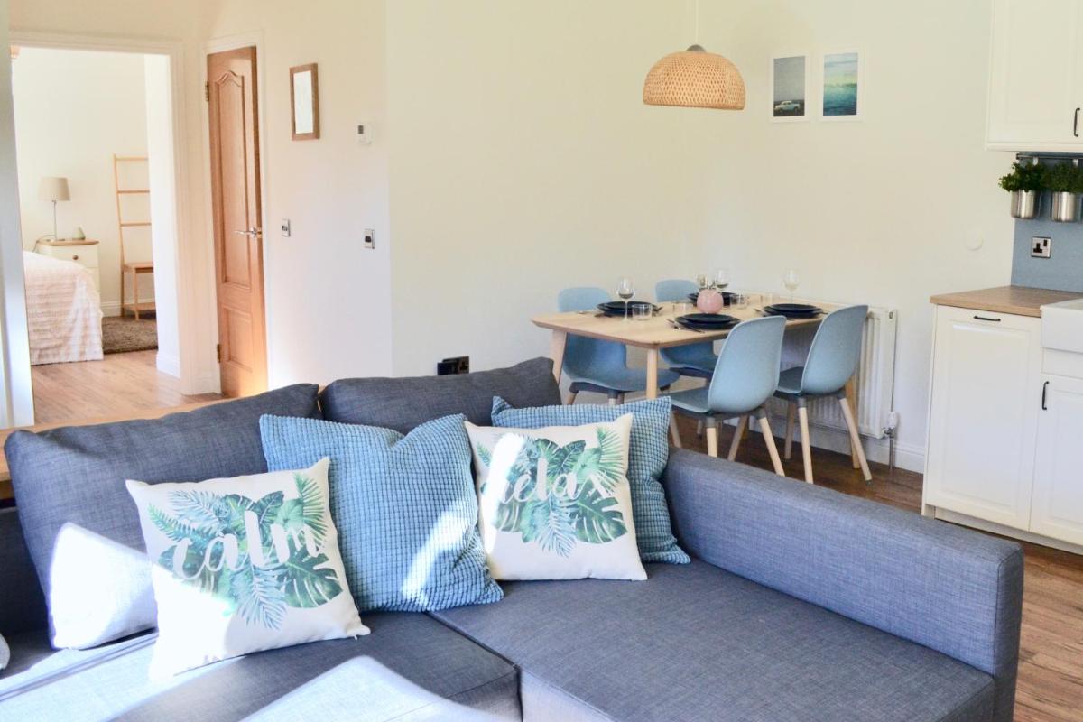 Millbank Cottage - Housity