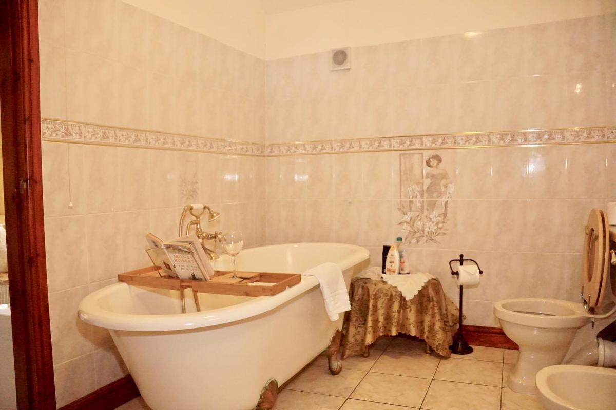 Ravencar Farm B&B - Housity