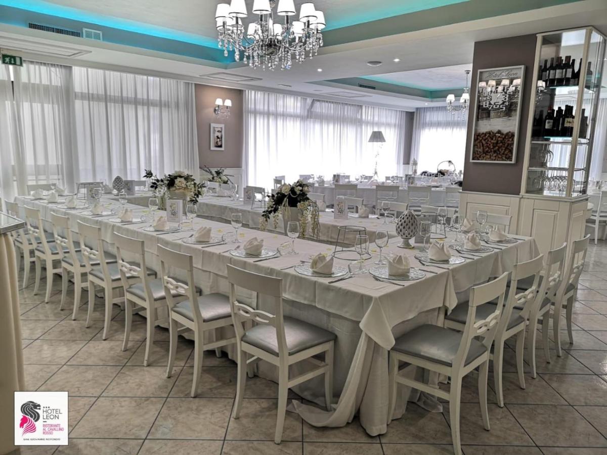 Hotel Leon - Ristorante Al Cavallino Rosso - Housity