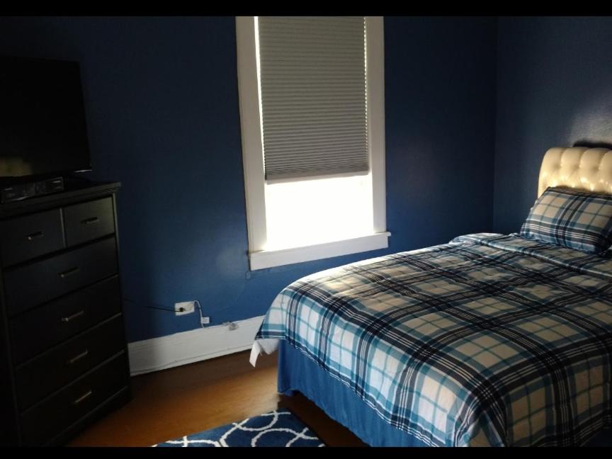 Hova House - Housity
