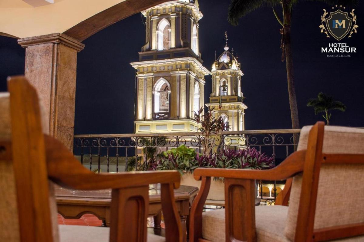 Hotel Mansur Business & Leisure - Housity