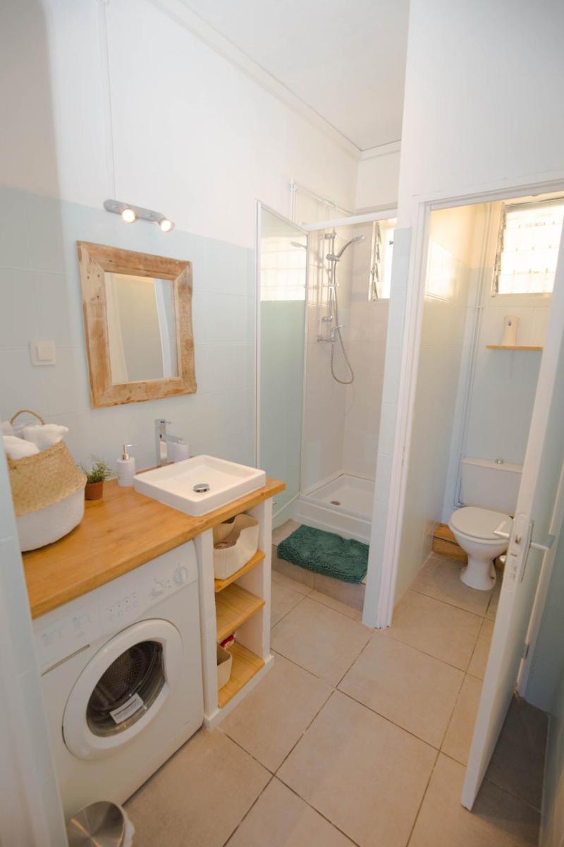 Ti Barachois - Housity