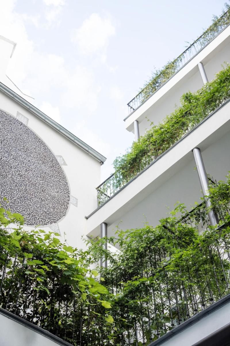 Balcon ou terrasse dans l'établissement Hotel Les Bains Paris