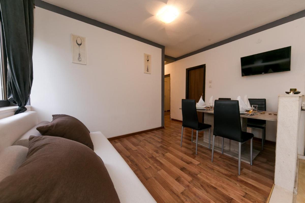 Apartments Vukman - Housity