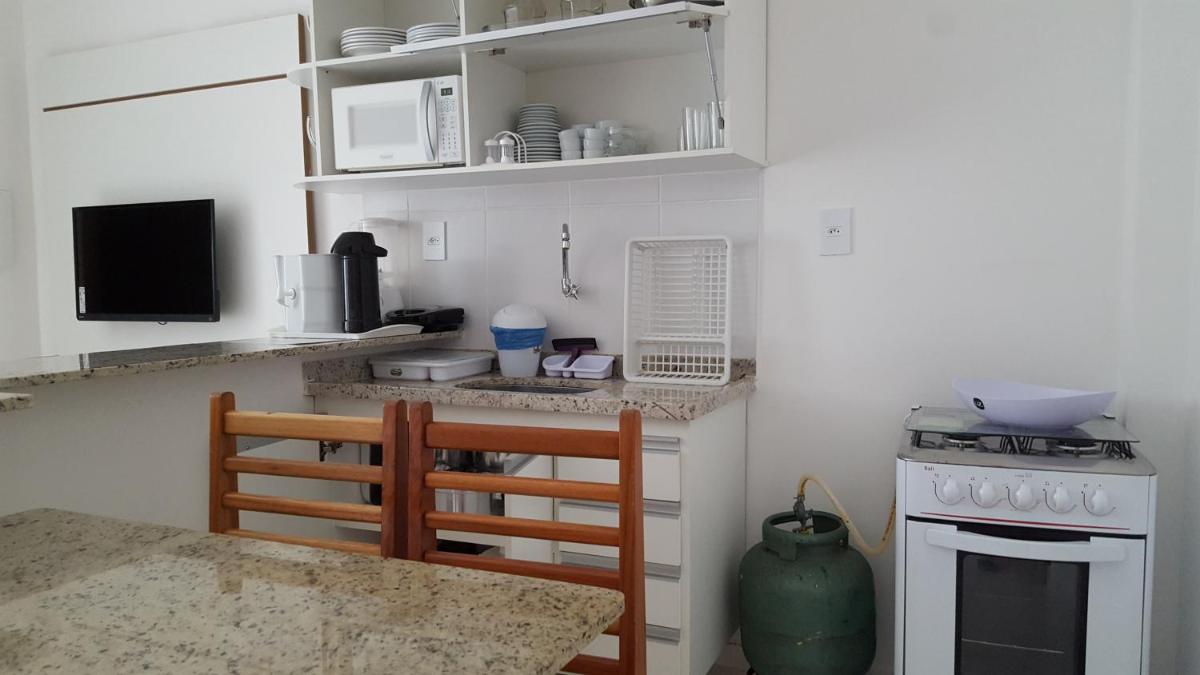 Condomínio Mont Carmelo - Apto 24 B - Housity