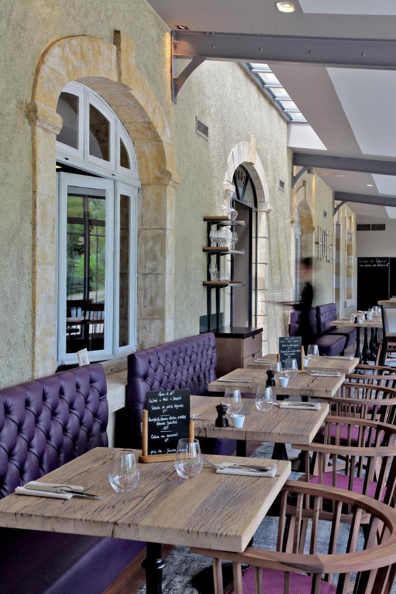 Restaurant ou autre lieu de restauration dans l'établissement Les Glycines - Hôtel & Spa - Teritoria