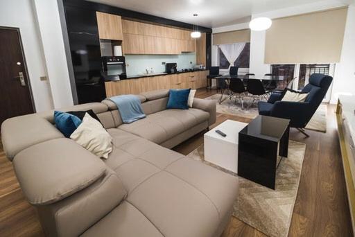 Dumbrava Residence - Housity