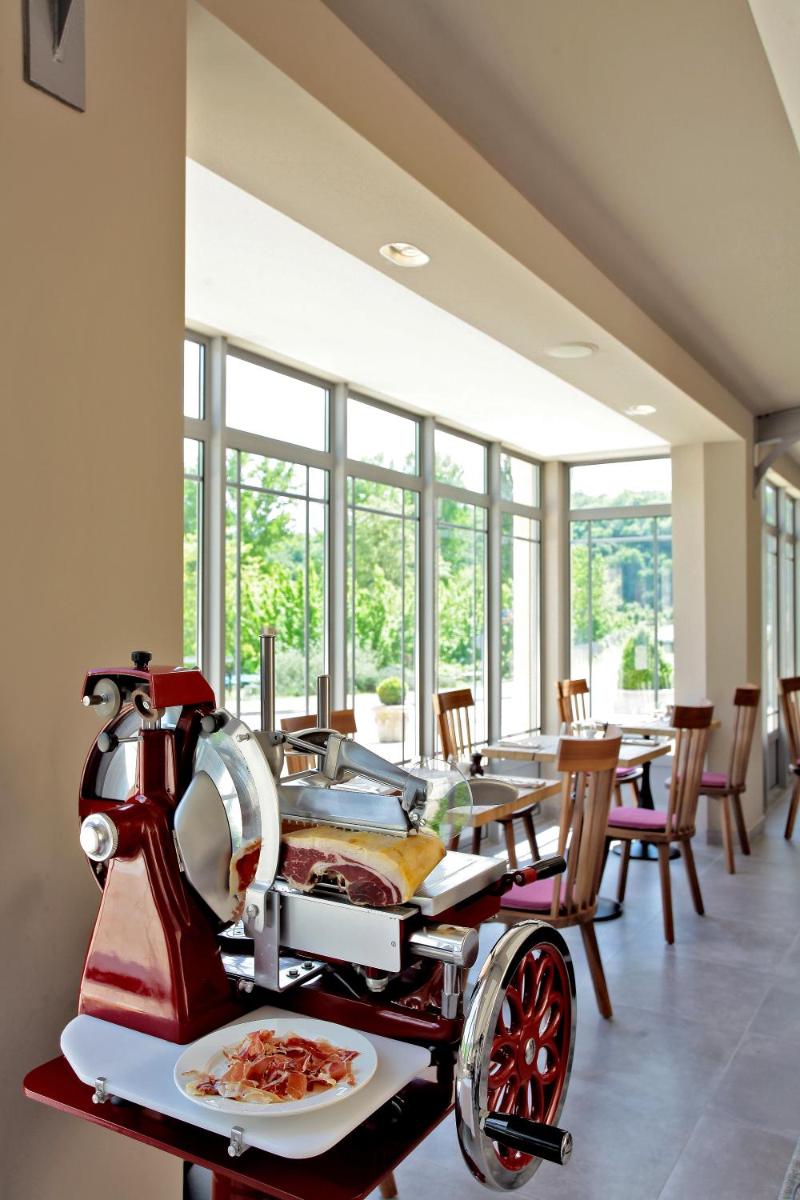 Nourriture dans l'hôtel ou à proximité