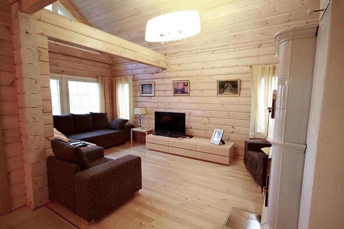 Big Cottage By The Lake - Housity