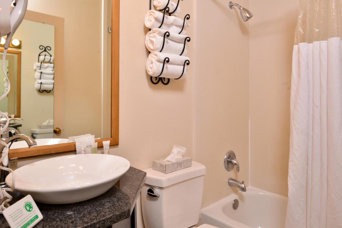 Stage Coach Inn - Housity