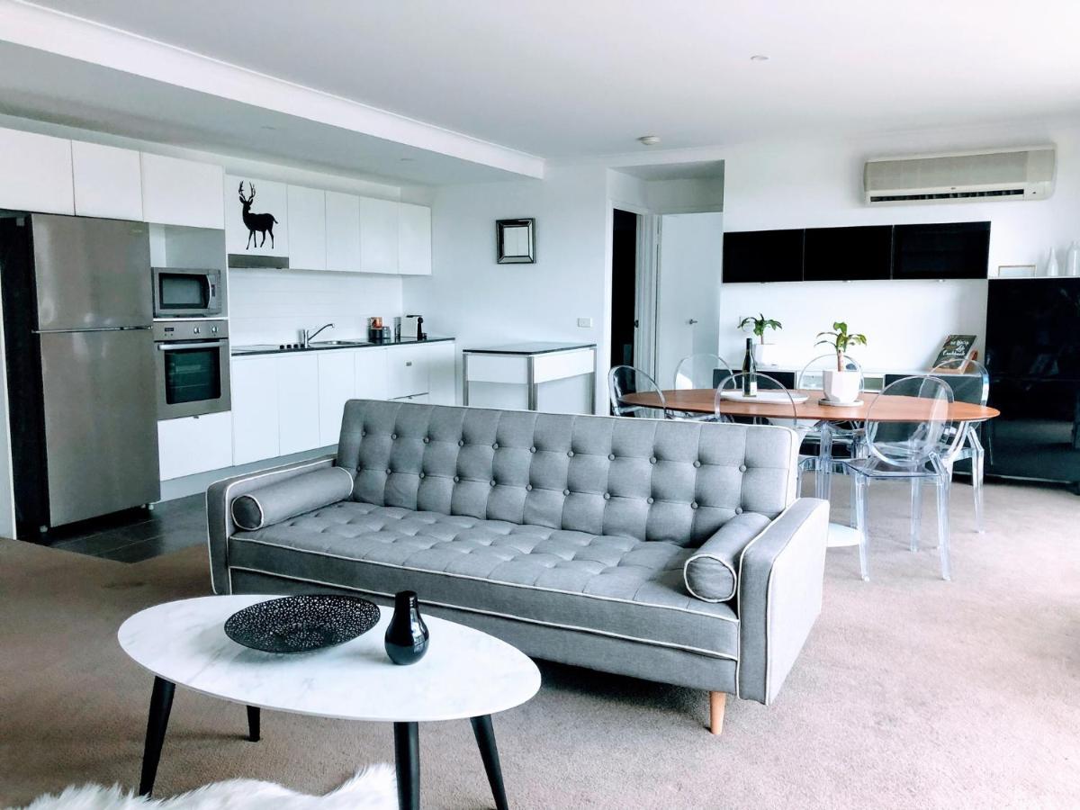 Staying Places - The Avenue - Housity