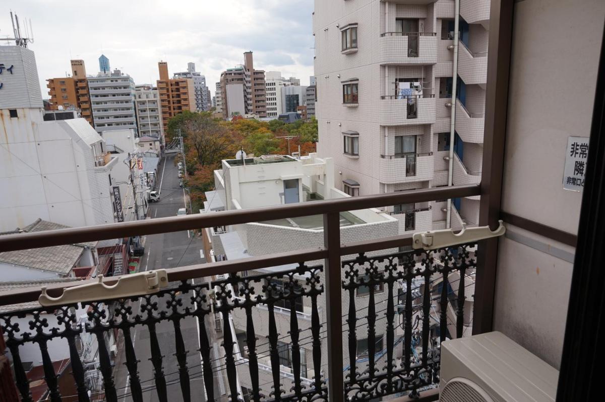 CUBIC.30 - Housity