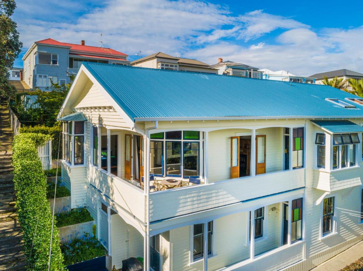 Devonport Harbour View - Housity