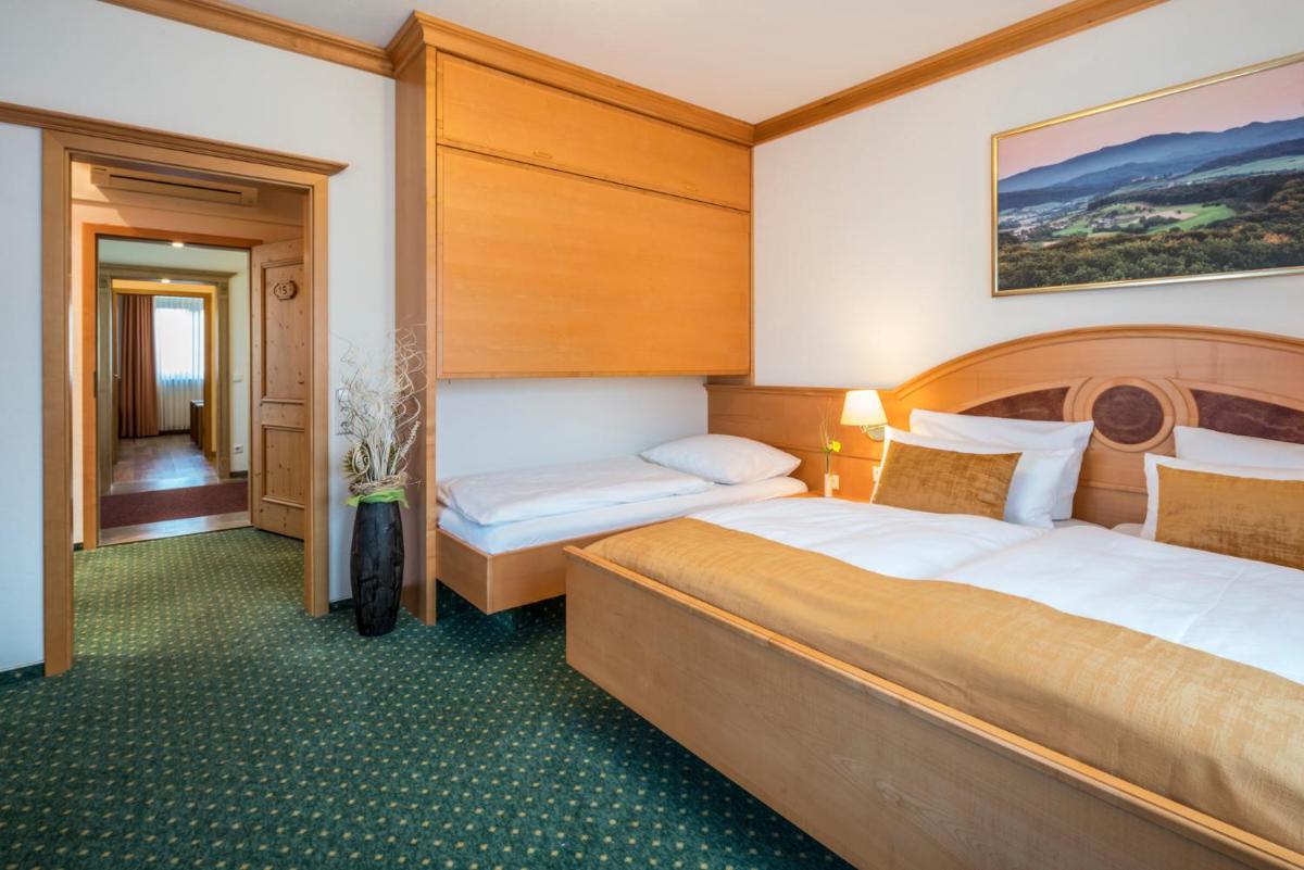 Hotel - Landgasthof Rebstock - Housity