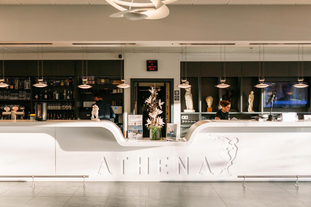Boissons dans l'établissement Hôtel Restaurant Athena Spa