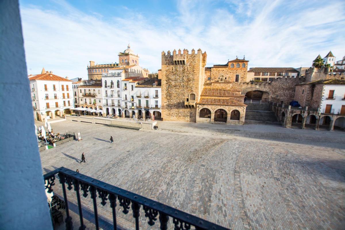 Apartamento Plaza Mayor Cáceres - Housity