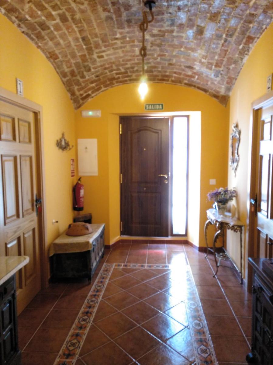 Casa Rural La Santiaga - Housity