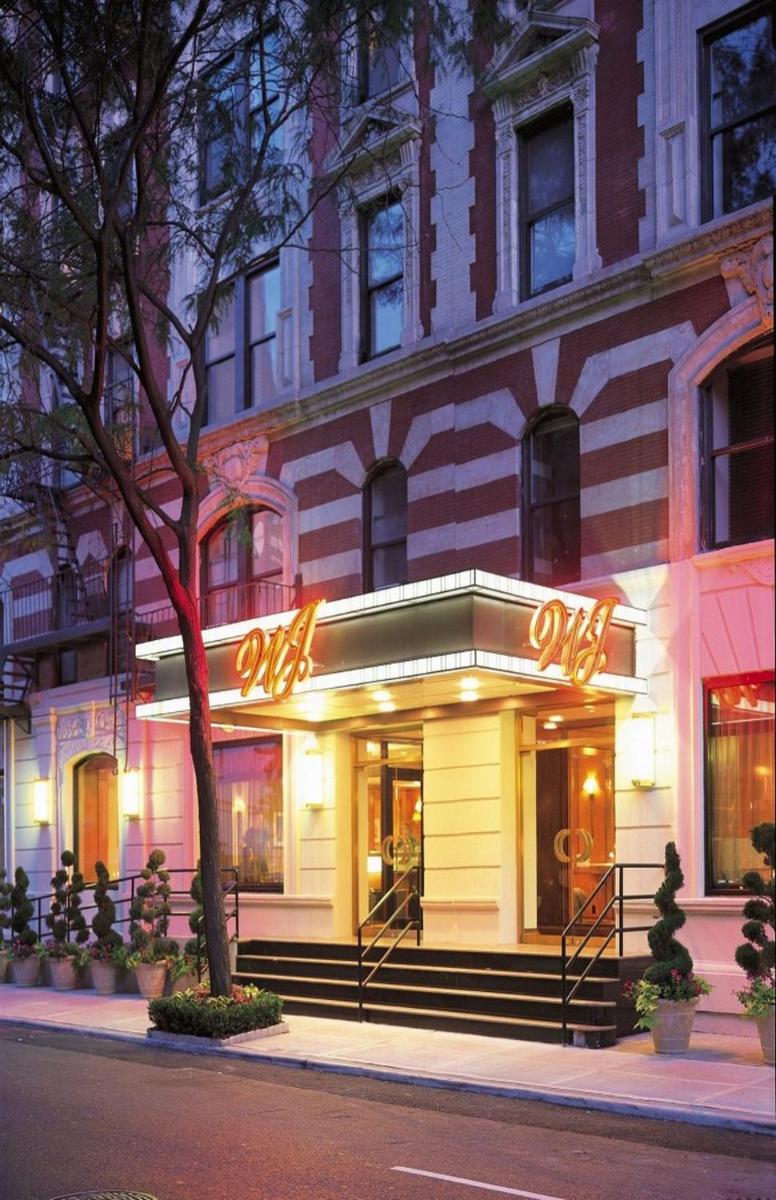 Washington Jefferson at Times Square - Housity