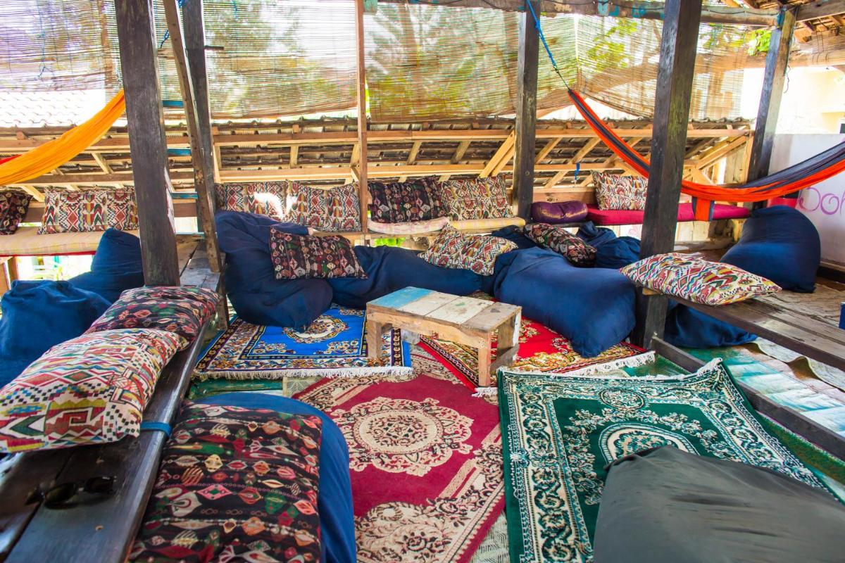 Gili La Boheme - Housity