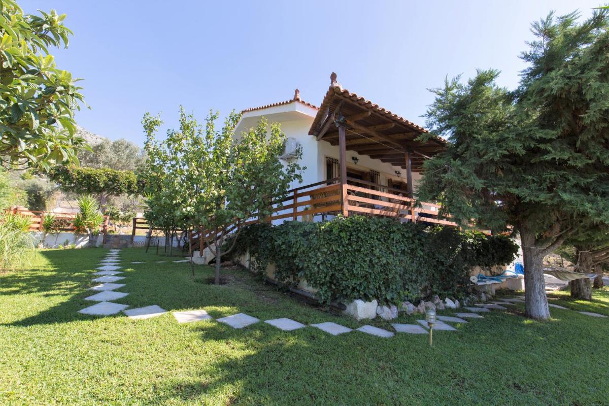 Villa Heavens Knights with private pool - Housity