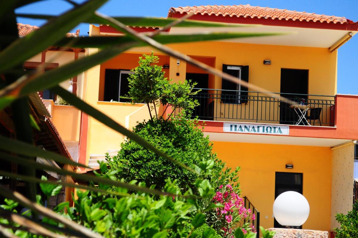 Panagiota Apartments - Housity