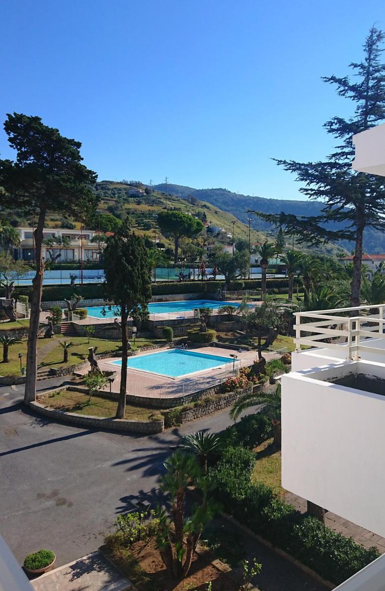 Club Residence La Castellana - Housity