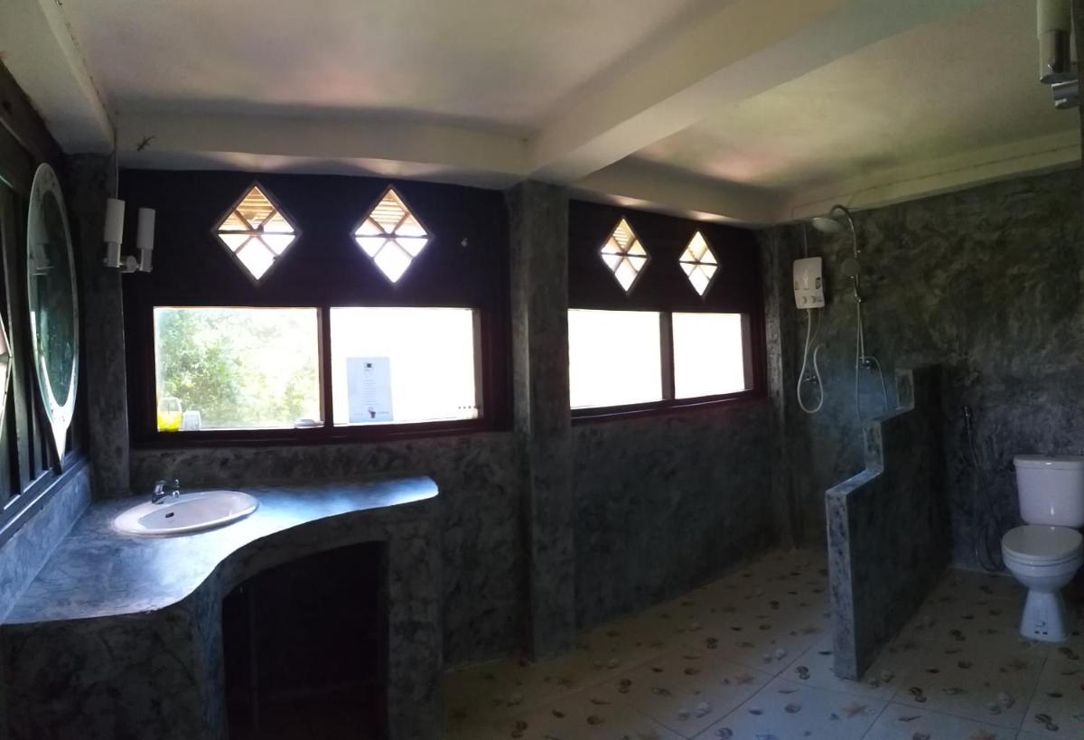 Koh Tao Royal Resort - Housity