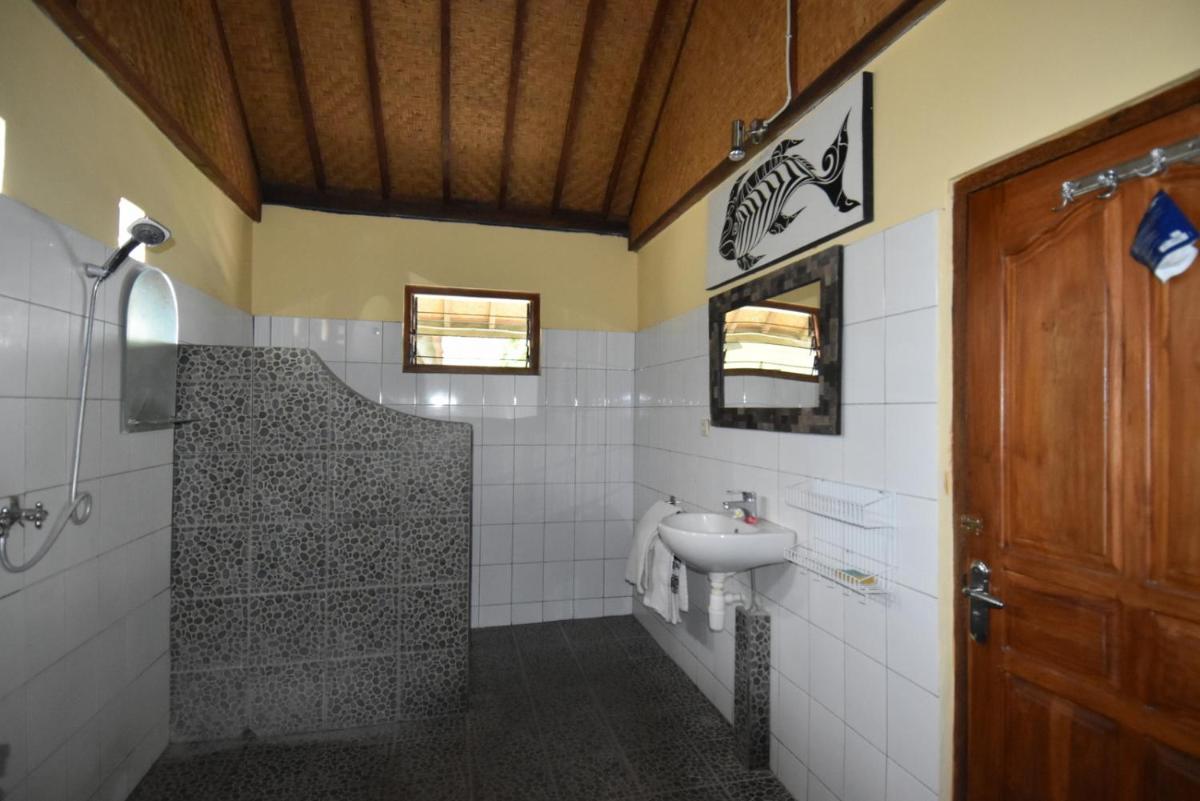 Suitetrails - Villa Ganesha, Banjar Beach, Lovina