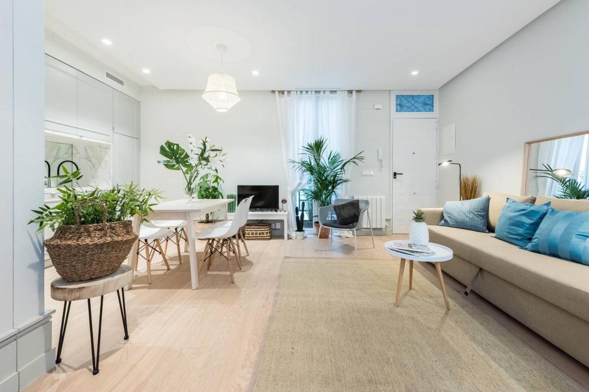 Luxury appartment at a newly refurbished building with patio at Madrid heart - Housity