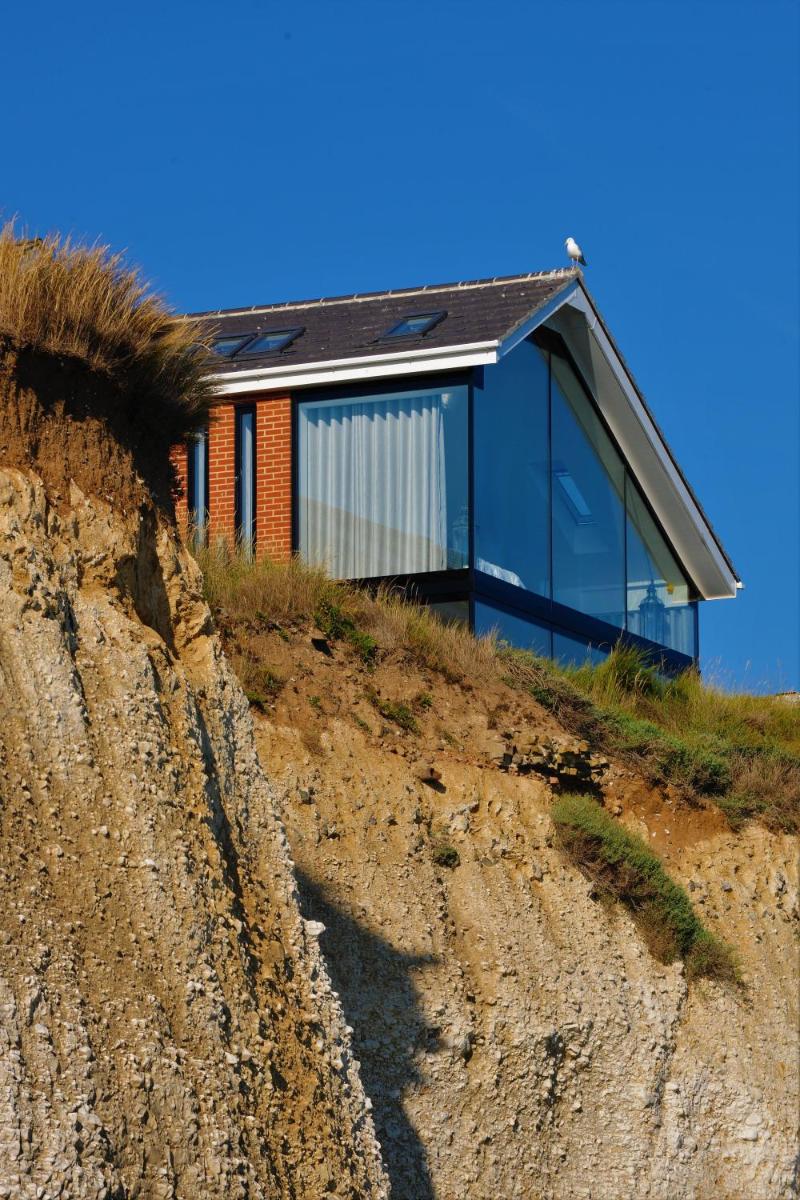 Edgecliff Boutique B&B - Housity