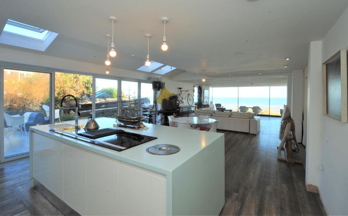 Edgecliff Boutique B&B - Housity