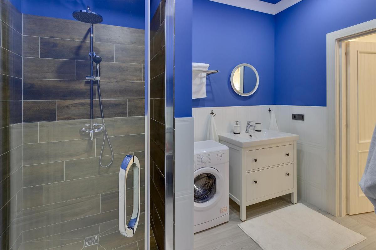 Opera Apartments Almaty - Hizvo