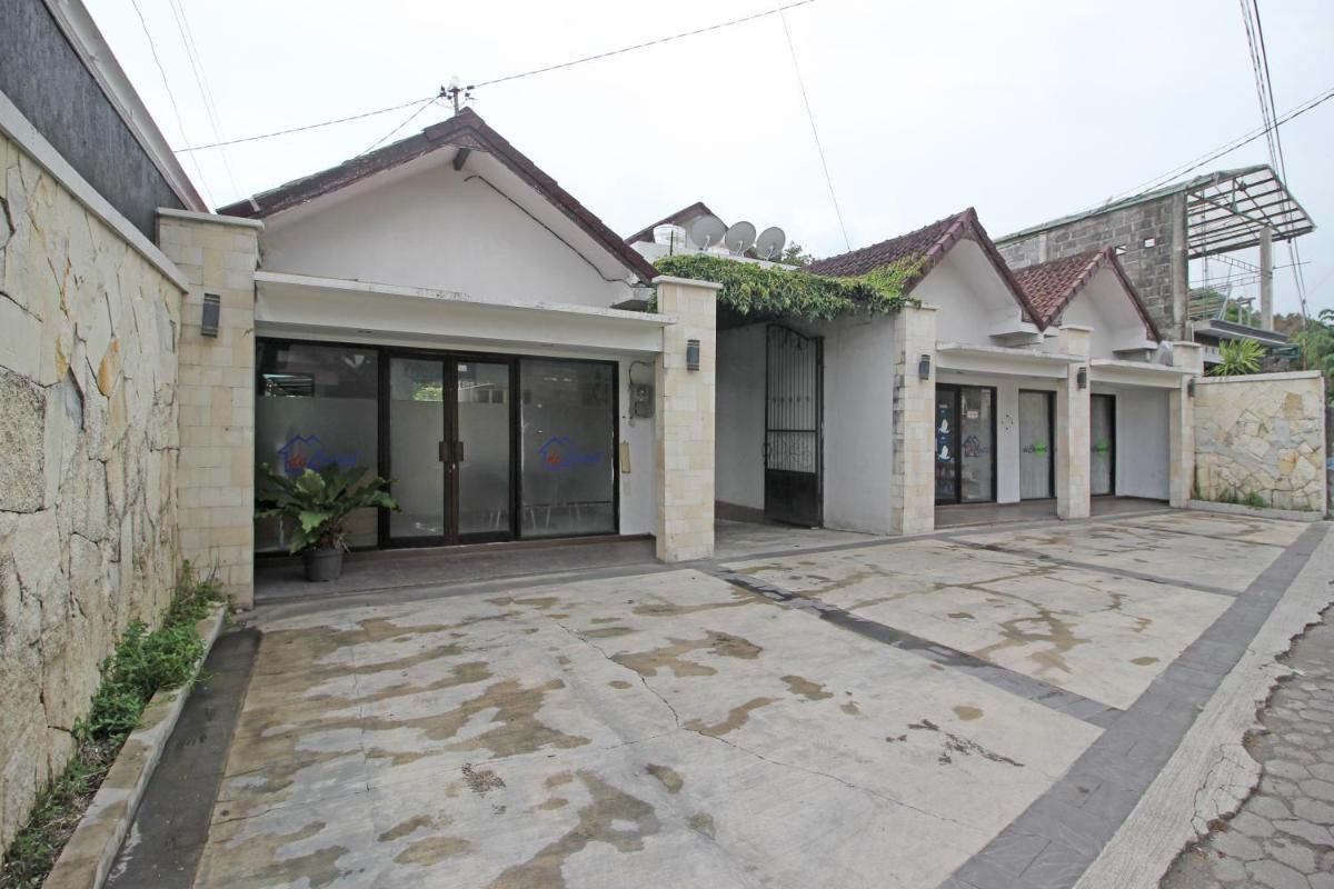 RedDoorz near Jogja City Mall - Housity