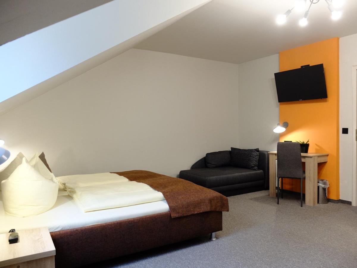 Hotel Postkeller - Housity