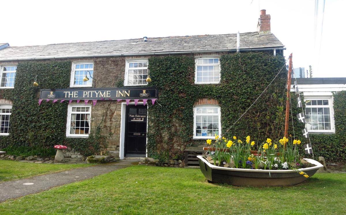 The Pityme Inn - Housity