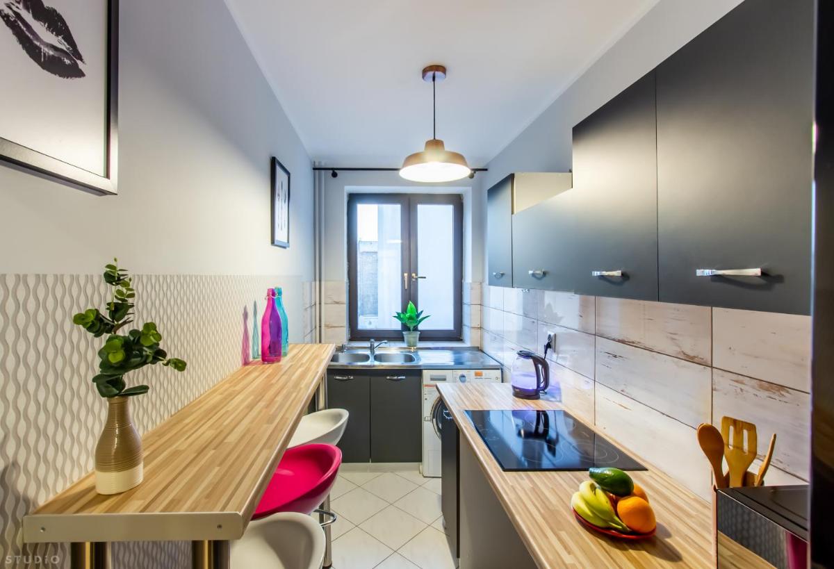 ClickTheFlat Wilcza Street Apart Rooms - Housity