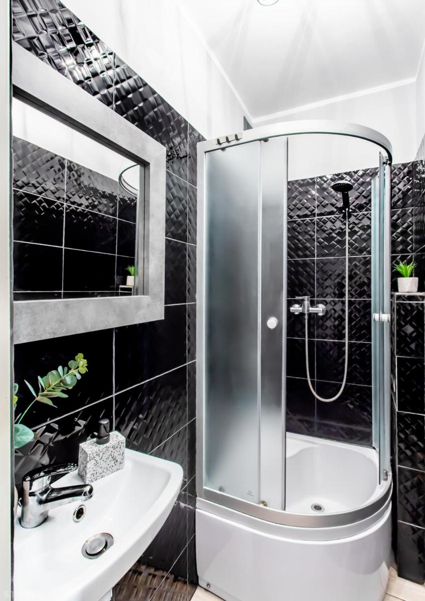ClickTheFlat Wilcza Street Apart Rooms - Housity
