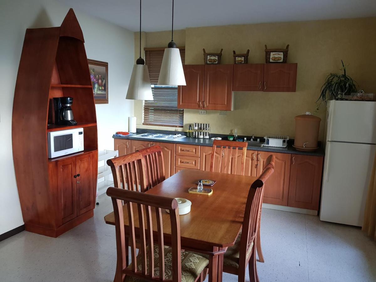 The Paradise of Atitlán Suites - Free Breakfast Supplies - Housity