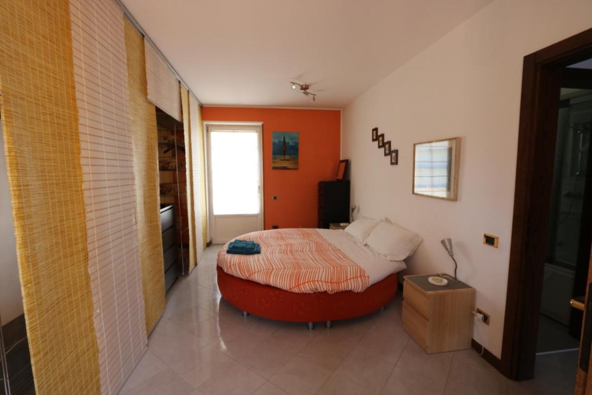 ORANGE HOME - Housity