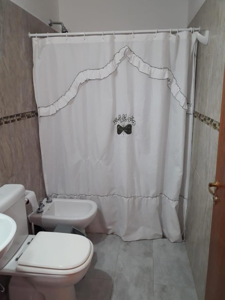Hosteria Amaneseres - Housity