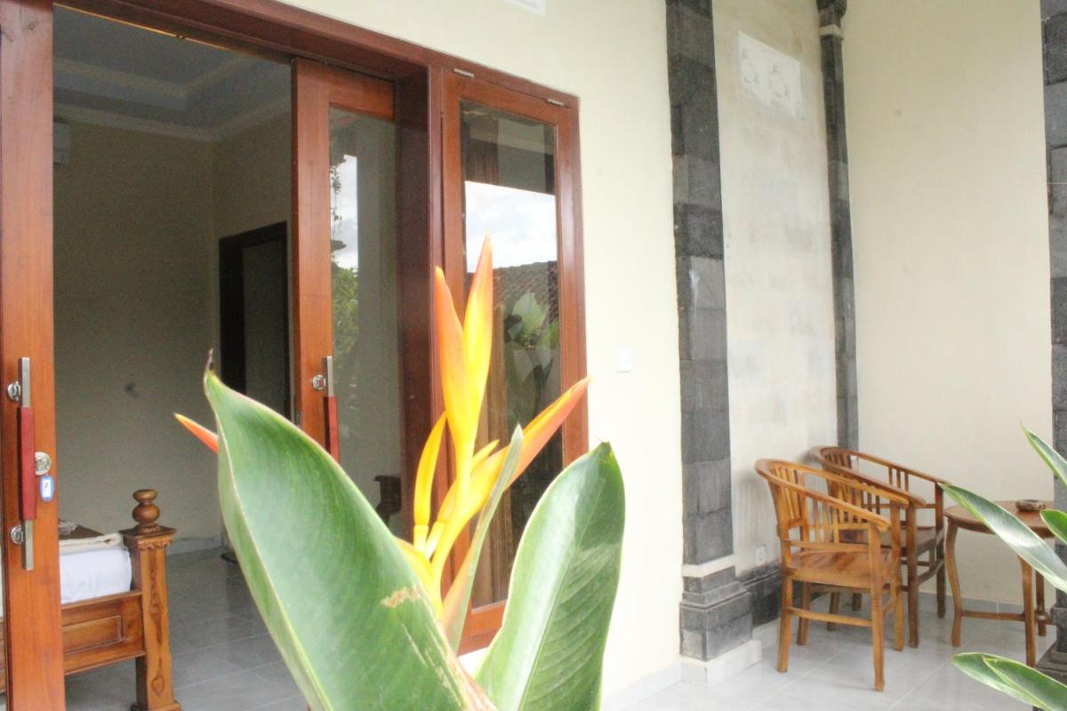 Pondok Ayu Homestay - Housity