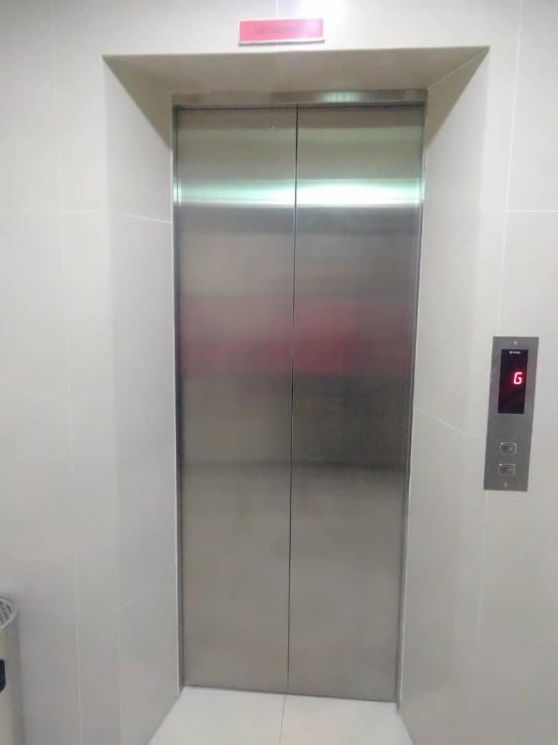 Hotel Mewah Impiana - Housity