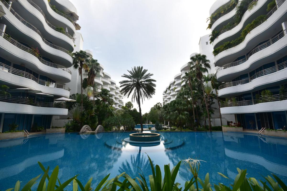Hua Hin Beachfront Condo - Housity