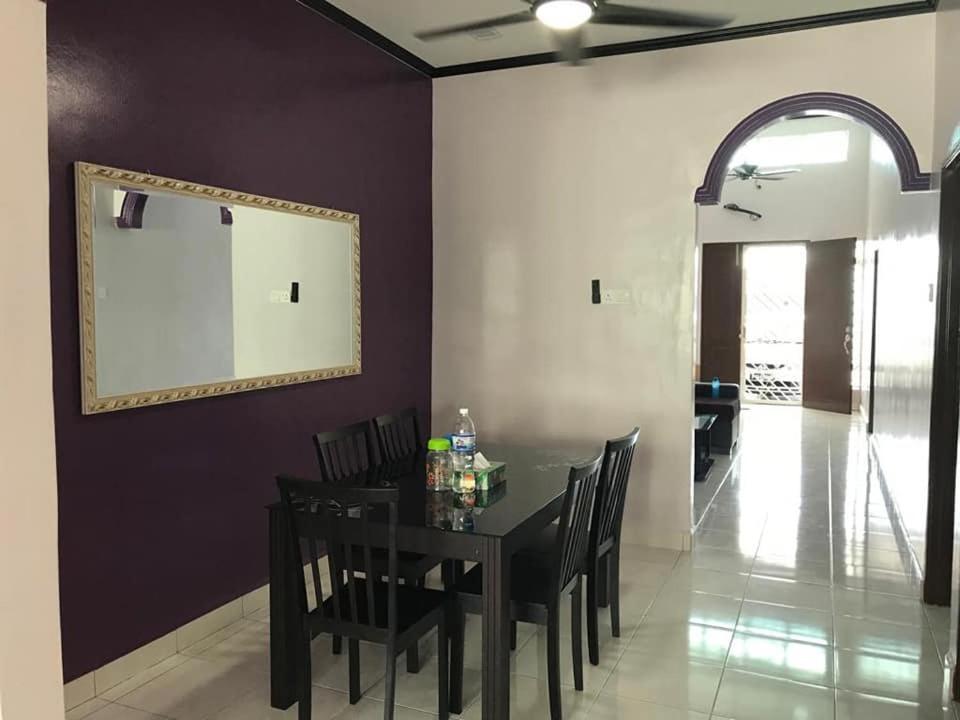 Safwa Homestay Bagan Serai - Housity