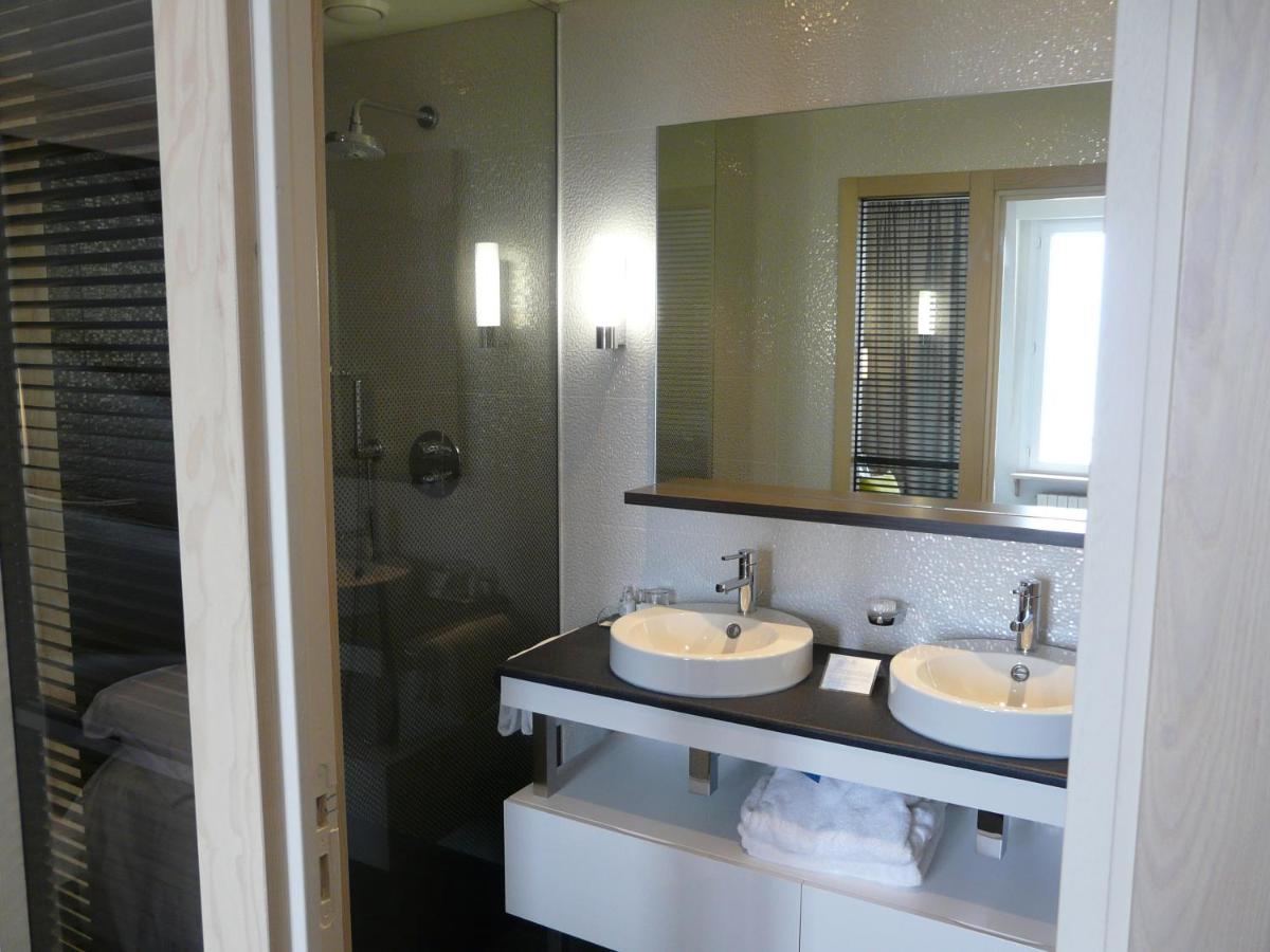 Salle de bains dans l'établissement Grand Hôtel Des Thermes