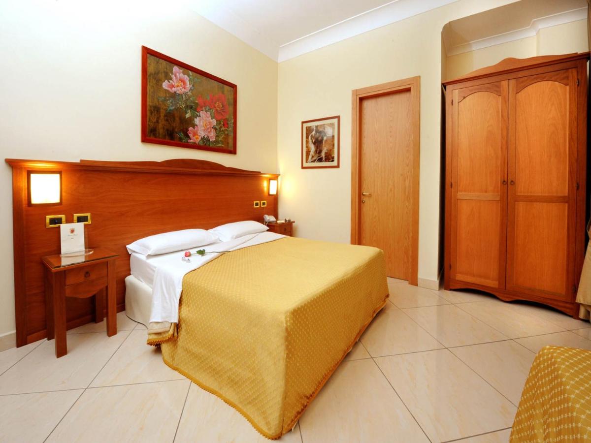 Buono Hotel - Housity